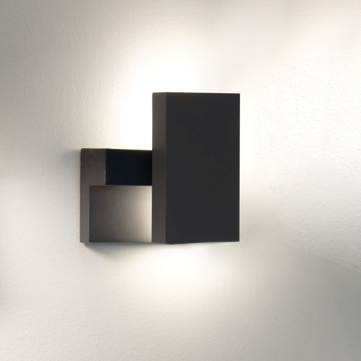 WALL LIGHT-E199-Zambelis-263210