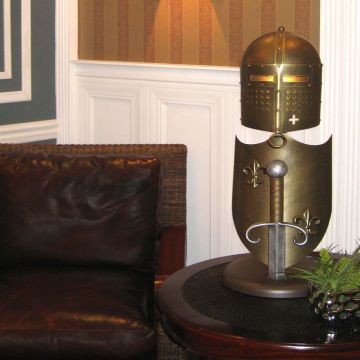 Stołowa lampa CRUSADER T/L CRUSADER od Elstead Lighting